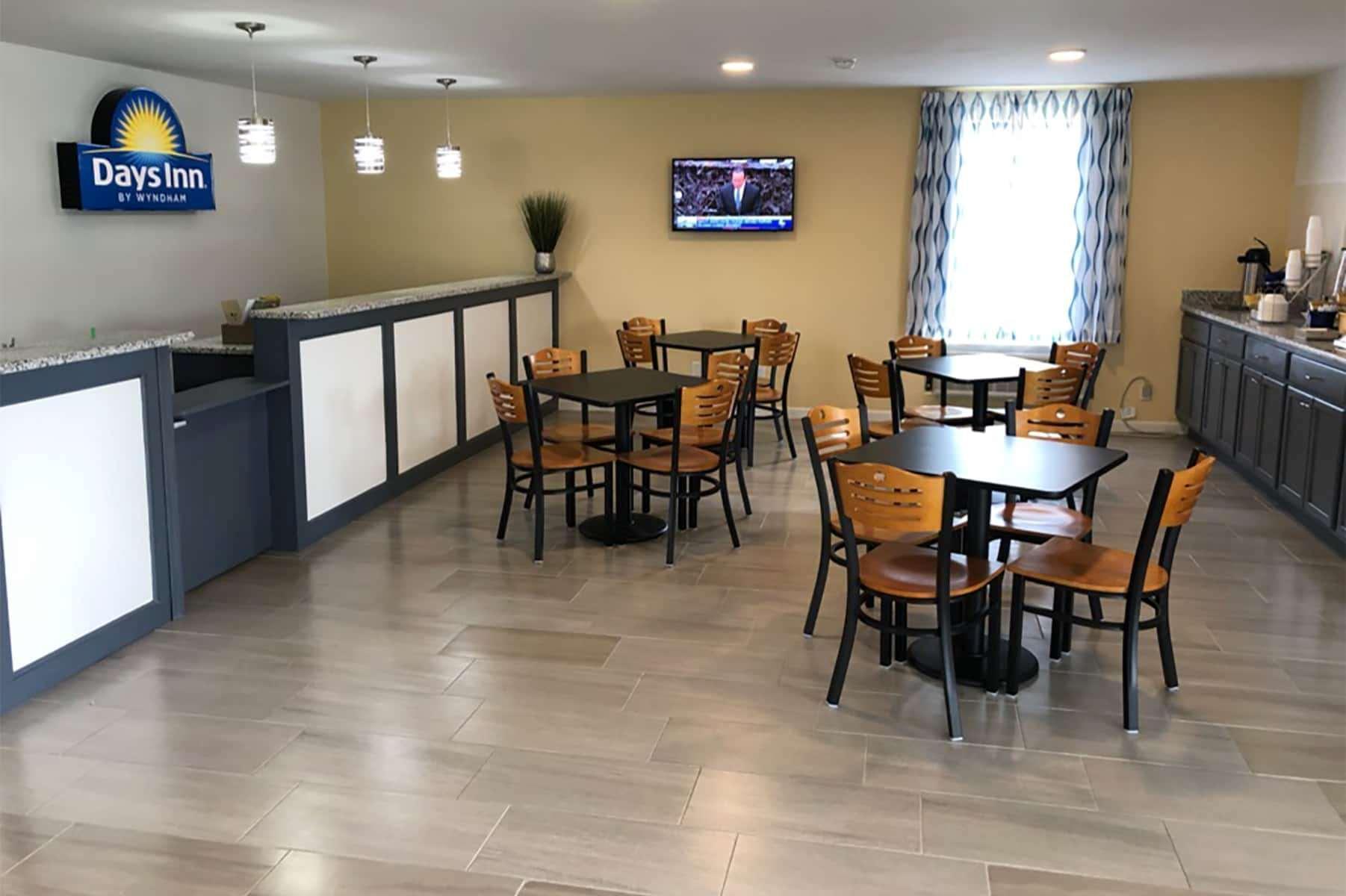 Days Inn By Wyndham Cape Carteret Near Emerald Isle ภายนอก รูปภาพ